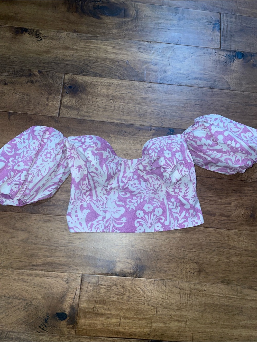 Abercrombie & Fitch Lilac and White Floral Off-Shoulder Puff Sleeve Crop Top